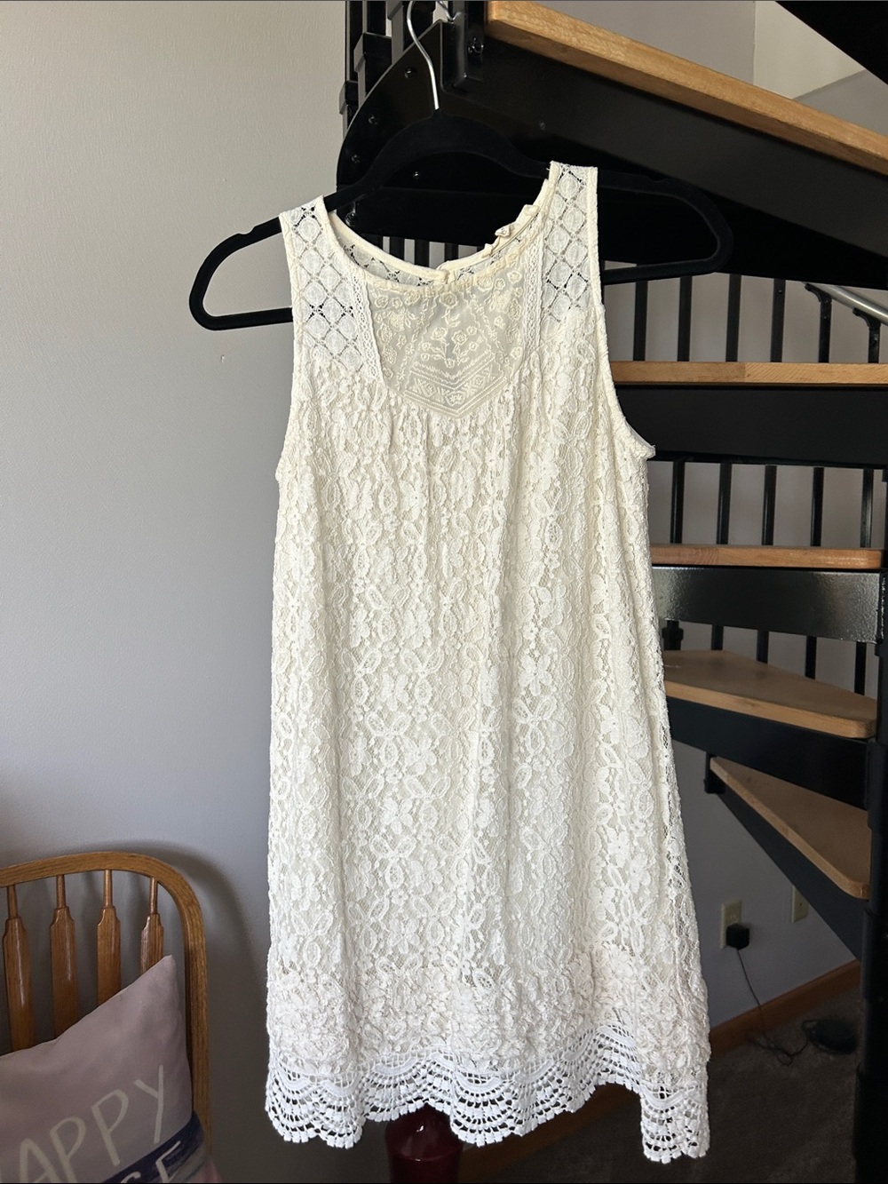 White Lace Sleeveless Dress - Elegant Summer Style
